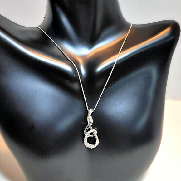 Infinity Swirl 925 Silver Pendant w. Black & White Diamond Chips with 17" chain - Picture 4 of 6